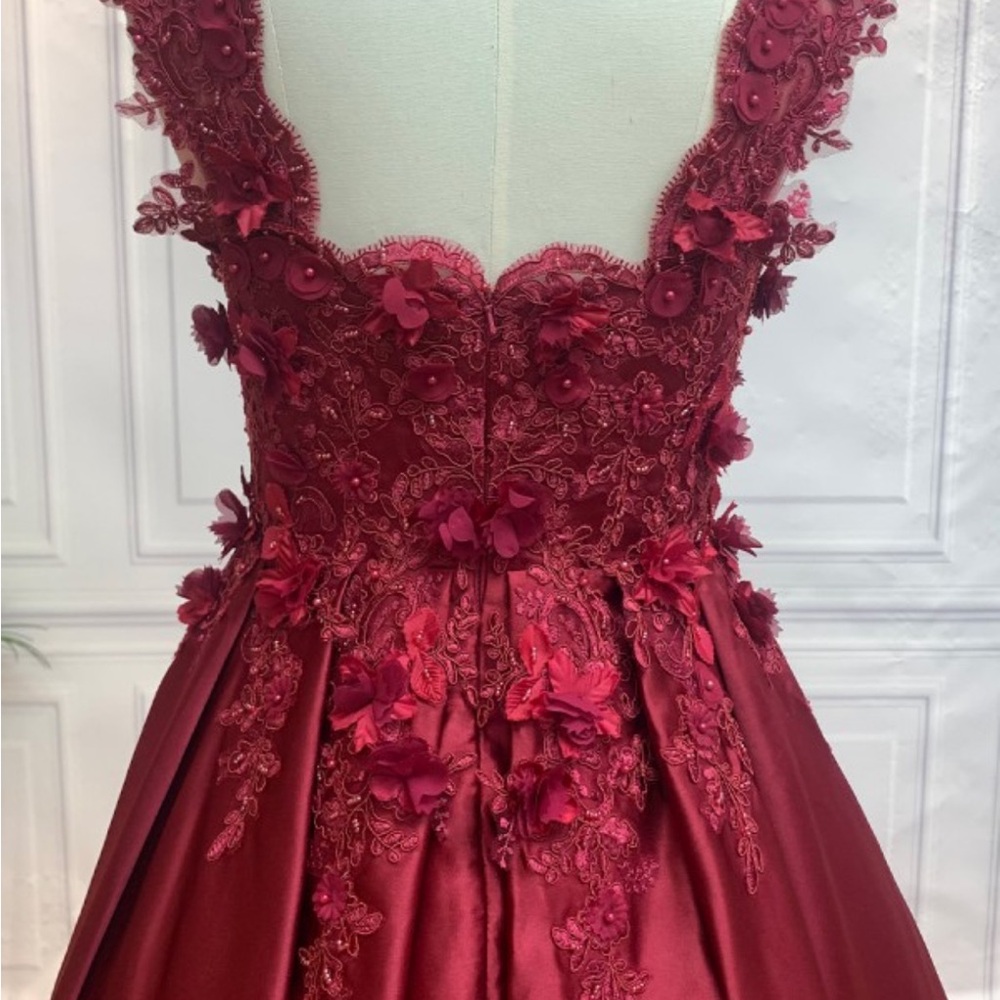 Chic Maroon cranberry red Floral Embellished Dress 12 - Picture 5 of 16